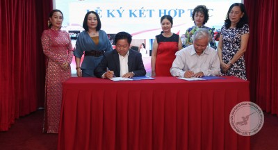 Lễ ký kết hợp tác với Hội Y Tế Công Cộng Tp.HCM