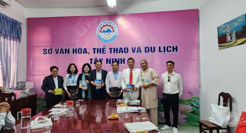 Thăm và làm việc tại Sở Văn hóa, Thể thao và Du lịch Tây Ninh